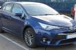 Przegląd zaktualizowanego sedan Toyota Avensis zdjęcia 1