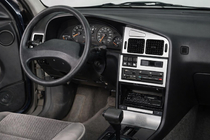 Peugeot 405 1987-1997 Nakladki na Deske Rozdzielcza (1992-1995) zdjęcia 1