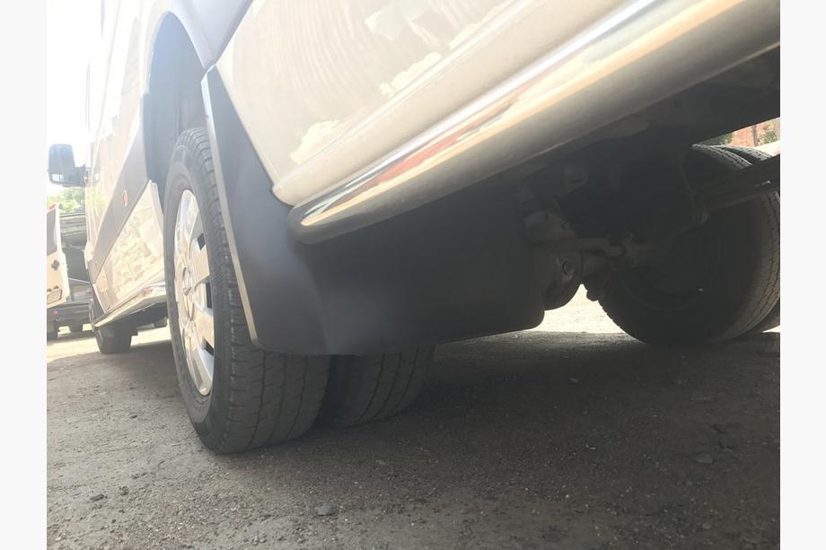 Volkswagen Crafter 2006-2016 Chlapacze Premium Begel Przednie i tylne do podwójnych kół tylnych (4 szt.) Zdjęcia 4
