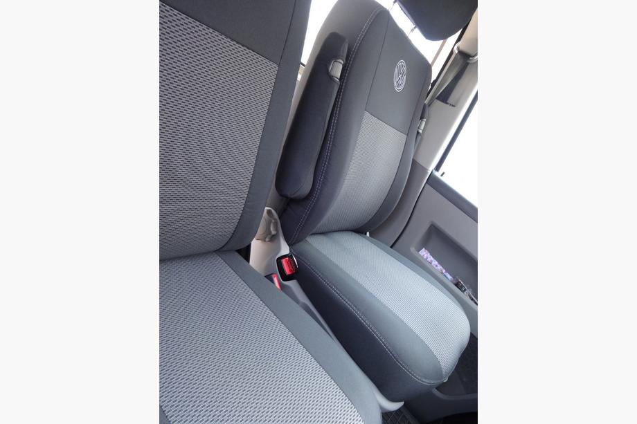 Volkswagen T5 2010-2015 Pokrowce Samochodowe (Materiałowe, Classik) Komplet wnetrza → Przednie fotele (1+1) Zdjęcia 6