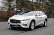 Przegląd nagrody hatchback Infiniti Q30 zdjęcia 4