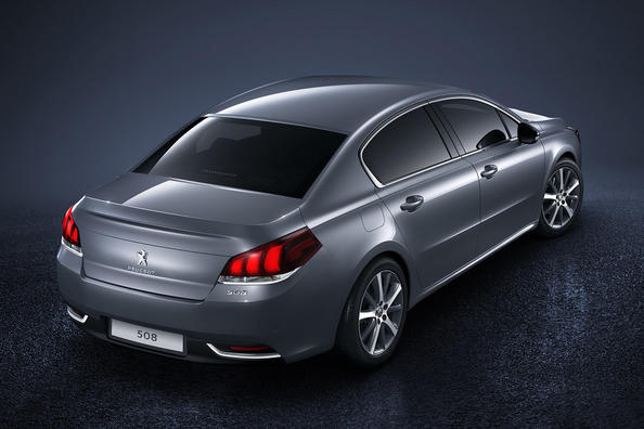 Flagowy sedan Peugeot 508 Zdjęcie 2