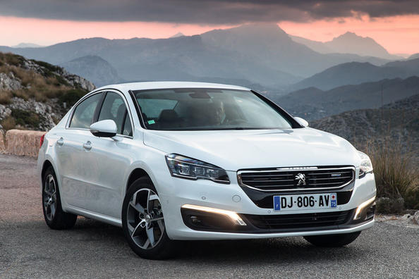 Flagowy sedan Peugeot 508