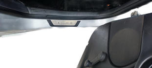 Ford Focus I 1998-2005 Nakładki progowe Flexill (4szt) Exclusive zdjęcia 3