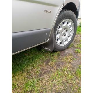 Przednie chlapacze dopasowane (zestaw) Opel Vivaro 2001–2015 zdjęcia 2