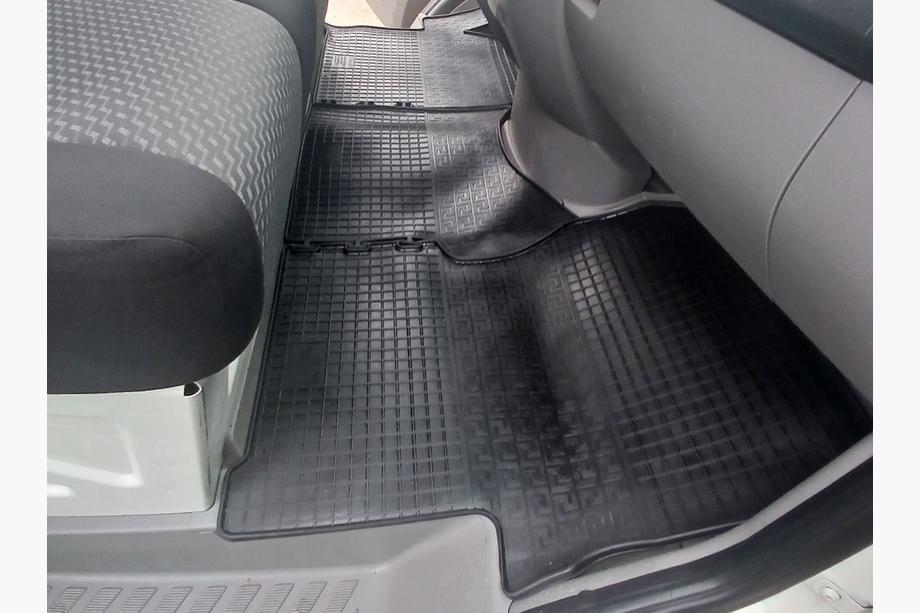 Volkswagen Crafter 2006-2016 Dywaniki gumowe (3 szt, Polytep) Zdjęcia 4