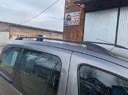 Peugeot Partner Tepee 2008-2018 Relingi dachowe Skyport (czarne) zdjęcia 9
