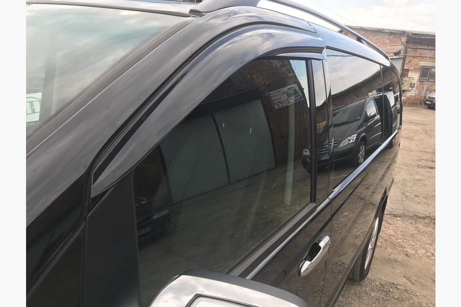 Mercedes Vito W639 2004-2014 Deflektory Okien (2 szt., Sunplex Sport) Zdjęcia 8