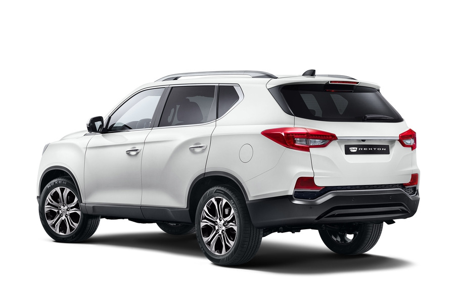 Przegląd zwrotnicy SsangYong Rexton trzeciej generacji