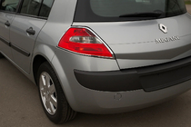 Renault Megane II 2004-2009 Chromowane nakładki na tylne lampy (HB, 2 szt, plastik) zdjęcia 1