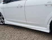 Ford Focus II 2005-2008 Progi Boczne HB (z podkładem do lakierowania) zdjęcia 1