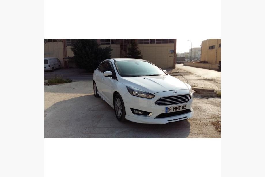 Ford Focus III 2011-2017 Nakładka na przedni zderzak 2015-2017 (zagruntowana do lakierowania) Zdjęcia 2