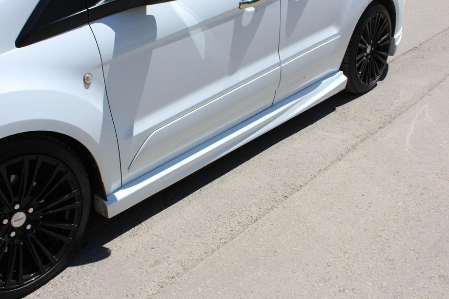 Ford Connect 2014-2021 Progi boczne (zagruntowane do malowania) Image