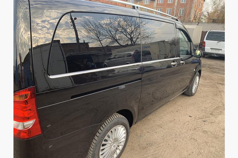 Mercedes Vito/V-class W447 2014- Dolne listwy okienne ze stali nierdzewnej na całej długości (8 szt.) OmsaLine, L3, 2 Drzwi Boczne Zdjęcia 3