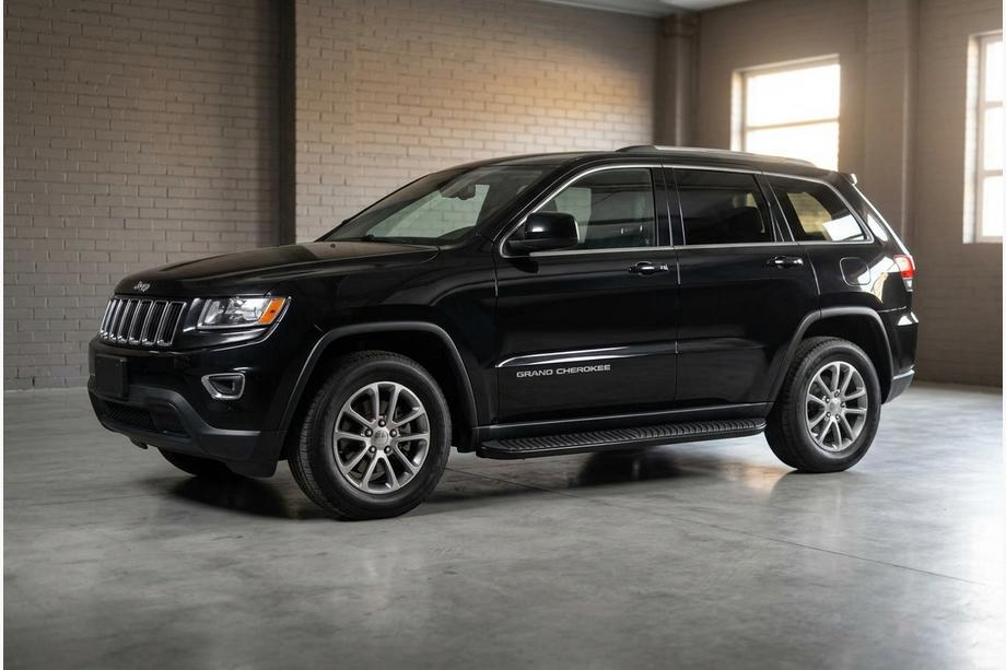 Jeep Grand Cherokee WK2 2010-2021 Progi Boczné Tayga Black (2 szt., Aluminium) Image