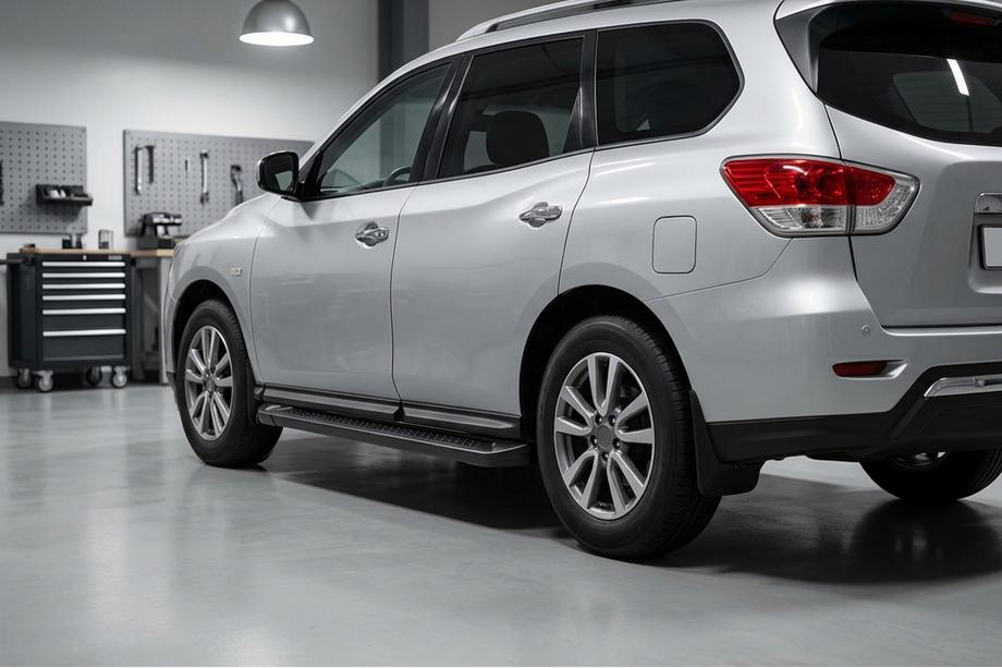 Nissan Pathfinder R52 2012-2021 Progi Boczné Allmond Black (2 szt, Aluminium) Image