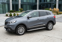 Renault Kadjar 2015-2022 Progi Boczne Maydos V2 (2 szt., Aluminium i Stal Nierdzewna) zdjęcia 1