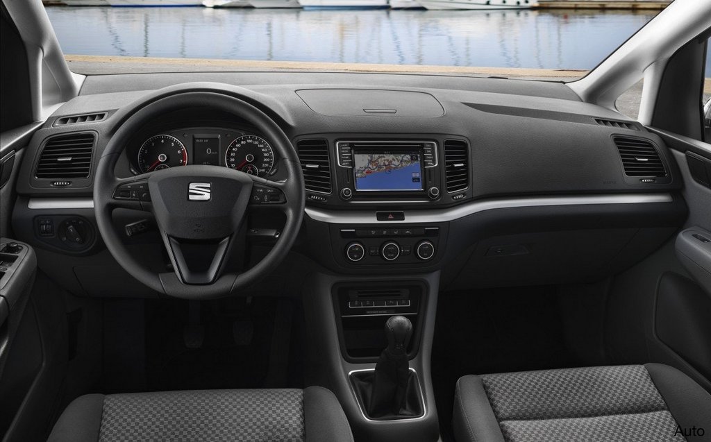 Przegląd minivana Seat Alhambra