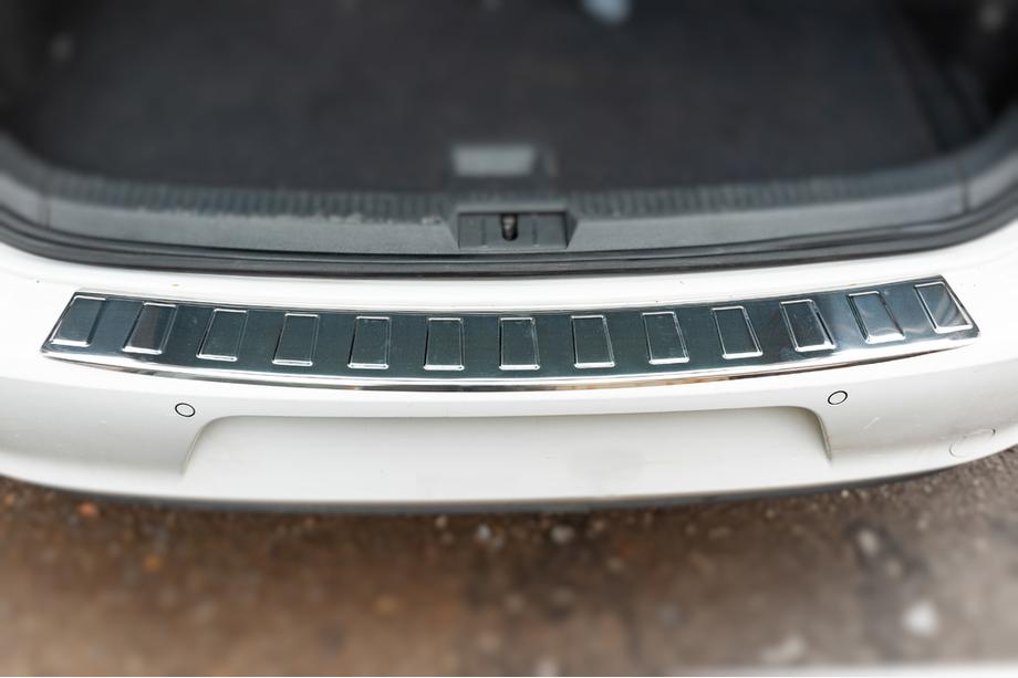 Volkswagen Golf 7/E-Golf 2012-2020 Nakładka na tylny zderzak Carmos Stal Nierdzewna Zdjęcia 3