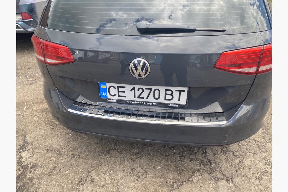 Volkswagen Passat B8 2015-2023 Nakładka na tylny zderzak Carmos V1 (SW) Zdjęcia 5