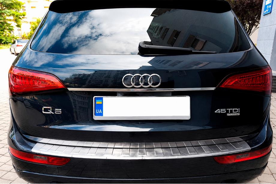 Audi Q5 2008-2017 Nakładka na tylny zderzak Carmos Stal Nierdzewna Image