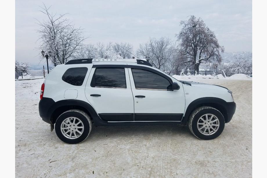 Renault Duster 2008–2017 Listwy Szyb Czarny Chrom (4 szt., Stal Nierdzewna) Zdjęcia 2
