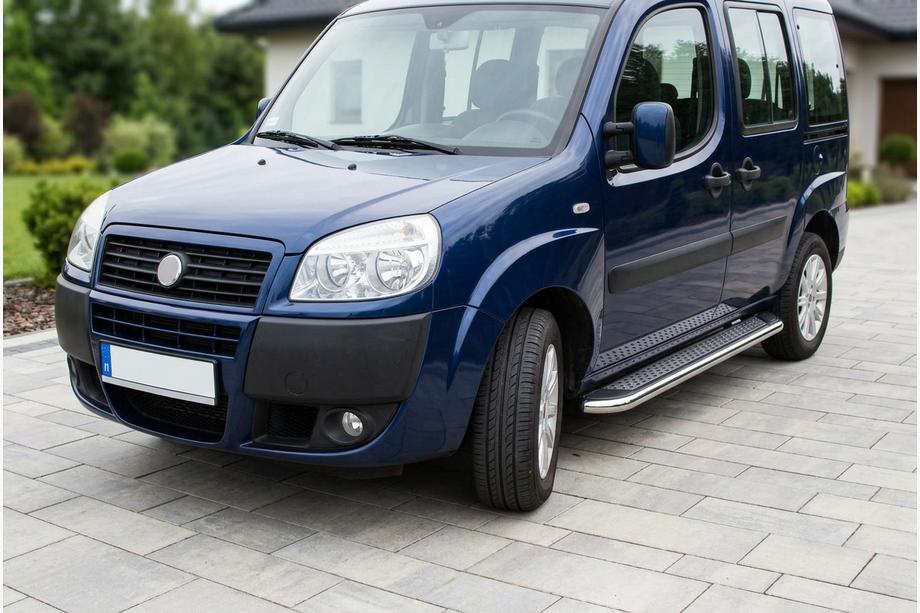 Fiat Doblo I 2005-2010 Progi Boczne Maydos V2 (2 szt., Aluminium i Stal Nierdzewna) Baza Standardowa Image