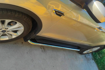 Ford Kuga/Escape 2013-2019 Progi Boczné Maydos V2 (2 szt., Aluminium + Stal Nierdzewna) Z listwami na drzwiach zdjęcia 10