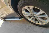Ford Kuga/Escape 2013-2019 Progi Boczné Maydos V2 (2 szt., Aluminium + Stal Nierdzewna) Z listwami na drzwiach zdjęcia 8