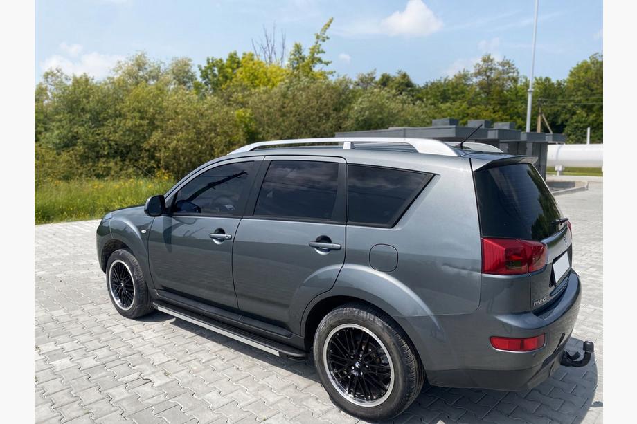 Peugeot 4007 2007-2013 Progi Boczné Maya V1 (2 szt., Aluminium) Image