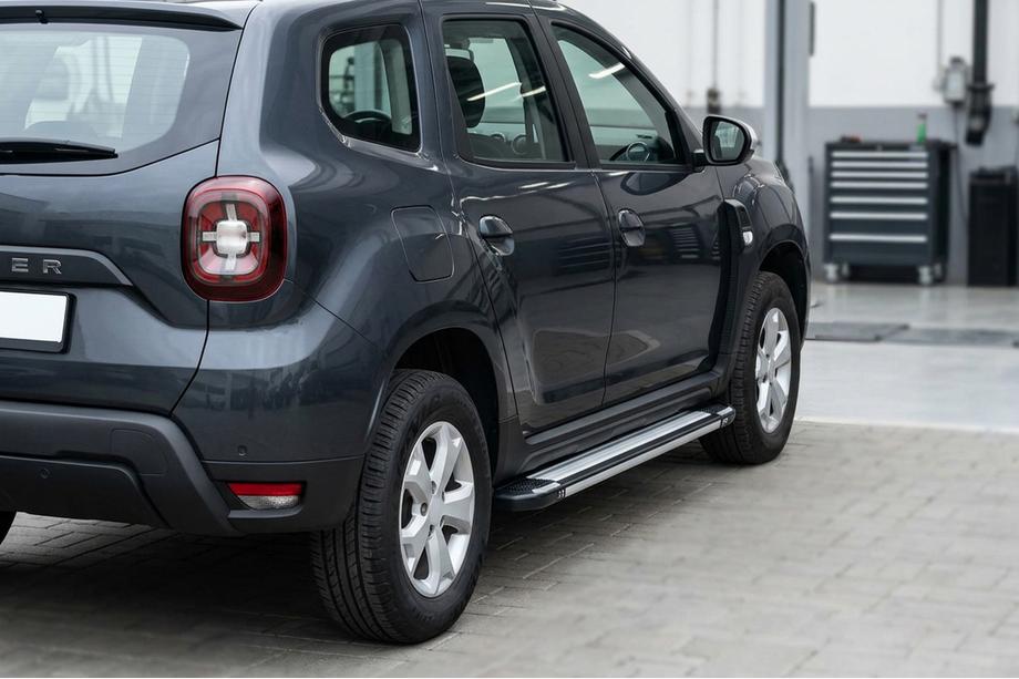 Dacia Duster 2018-2024 Progi Boczné Rainbow (2 szt., Aluminium) Image