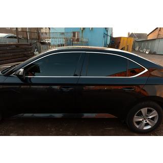 Kompletne listwy ozdobne szyb ze stali nierdzewnej Skoda Superb 2015-2024 zdjęcia 2