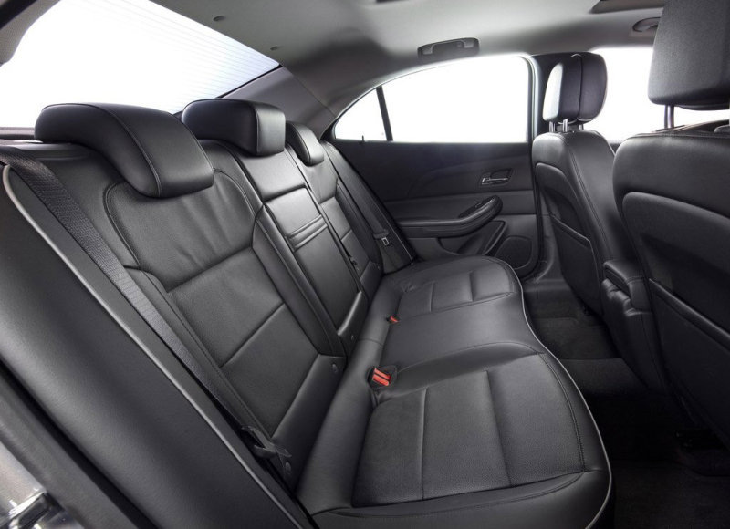 Przegląd sedan Chevrolet Malibu dziewiątej generacji