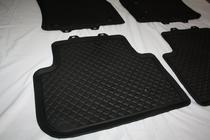 Volkswagen Tiguan 2016-2023 Dywaniki gumowe (4 szt., Oryginalne) zdjęcia 3