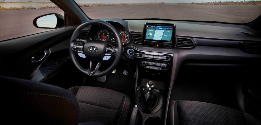 Przegląd hatchback Hyundai Veloster drugiej generacji