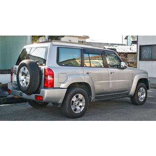 Zestaw body kit Safari Nissan Patrol Y61 1997-2011 zdjęcia 2