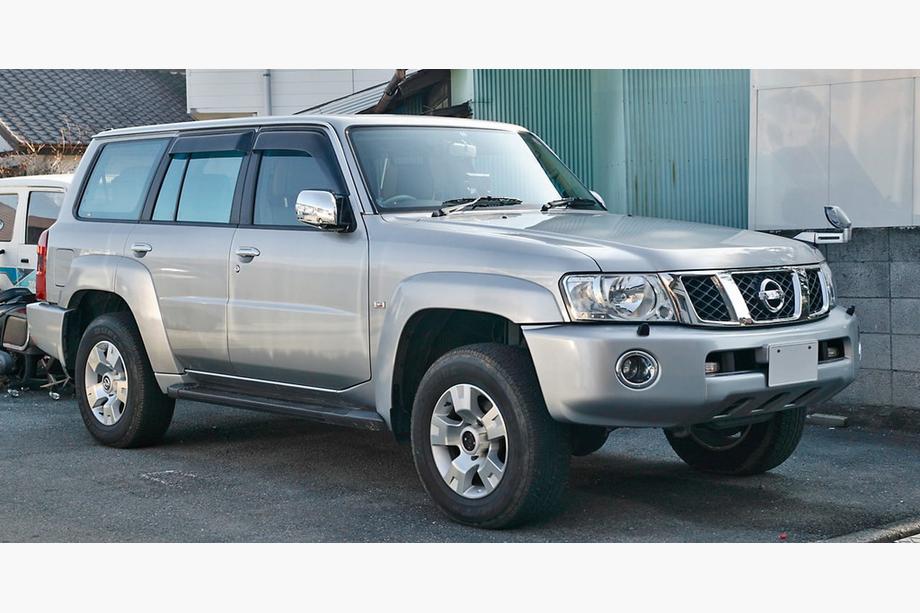 Nissan Patrol Y61 1997-2011 Zestaw body kit Safari Image