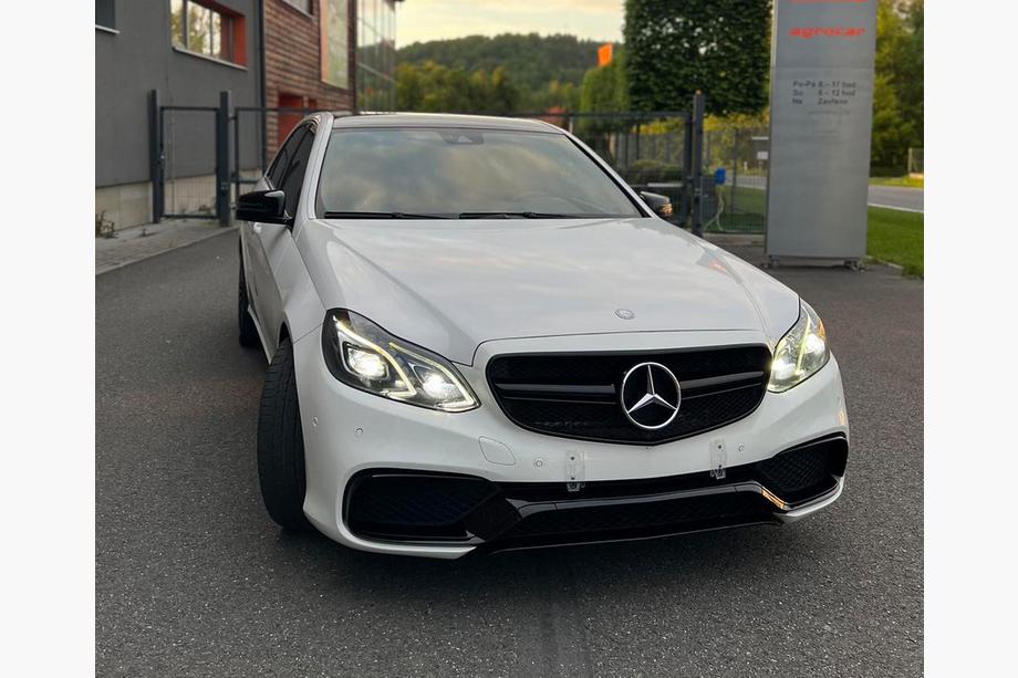 Mercedes E-сlass W212 2009-2016 Zestaw pakietu nadwozia E63 AMG (do 2013-2016) Image