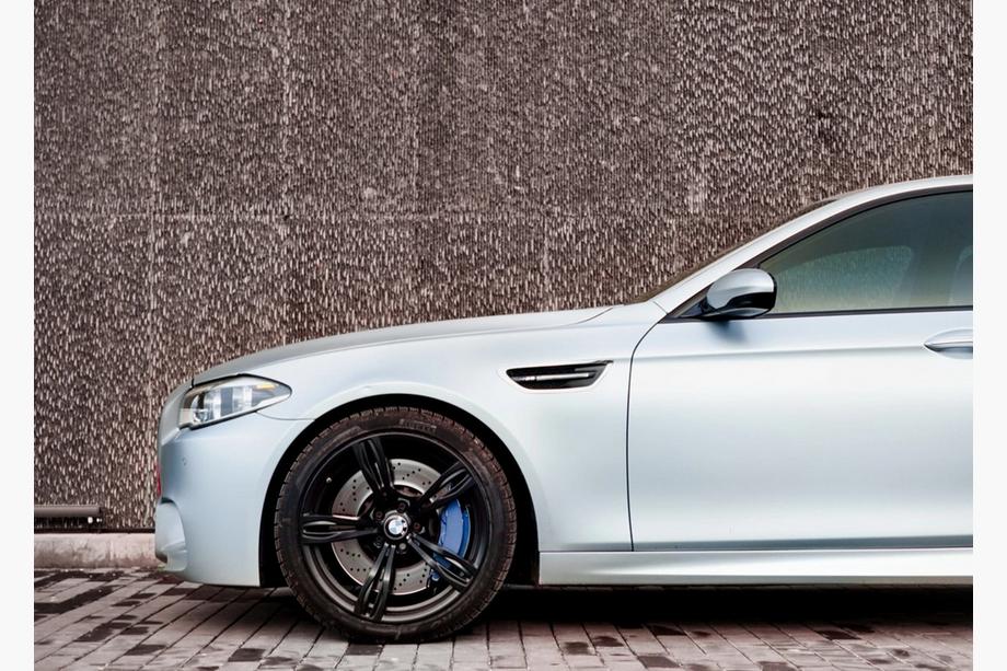 BMW 5 Series F10/F11 2010–2016 Zestaw body kit z błotnikami V1 (M5 Power) Zdjęcia 10