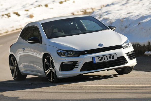 Przegląd trzydrzwiowego hatchbacka Volkswagen Scirocco