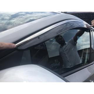 Deflektory szyb z chromowaną listwą SD (4 szt, Niken) Skoda Rapid 2012-2019 zdjęcia 3