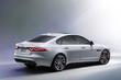 Przegląd sedan Jaguar XF drugiej generacji zdjęcia 4