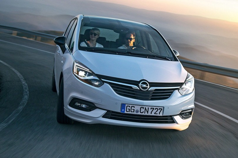 Zaktualizowany kompaktowy MPV Opel Zafira