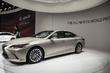 Sedan siódmej generacji Lexus ES zdjęcia 1