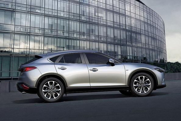 Kompaktowy suv Mazda CX-4 Zdjęcie 7