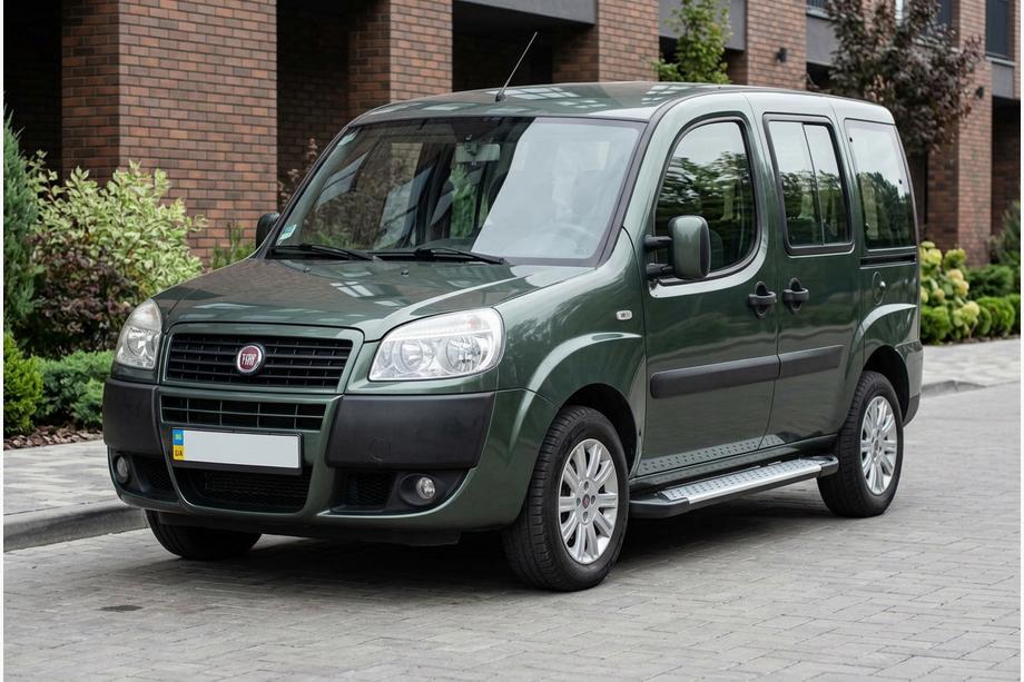 Fiat Doblo I 2005-2010 Progi Boczné Allmond Grey (2 szt., Aluminium) Image