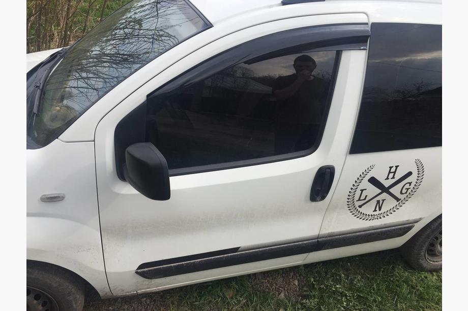Fiat Fiorino/Qubo 2008-2024 Deflektory Okien (2 szt., Sunplex Sport) Image