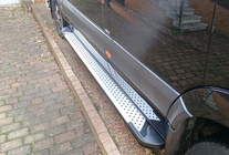 Volkswagen Crafter 2006-2016 Progi Boczne Allmond Grey (2 szt., Aluminium) Long/ExtraLong zdjęcia 2