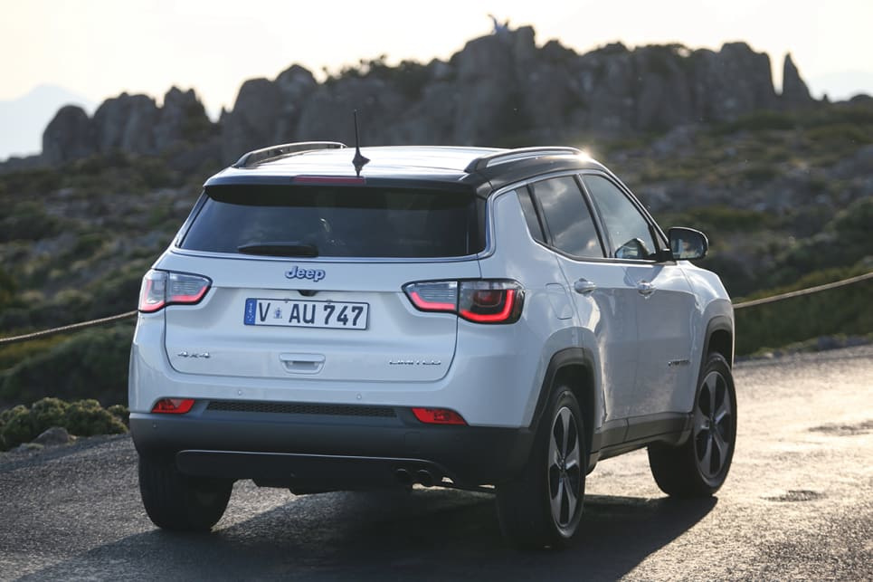 Druga generacja zwrotnicy Jeep Compass