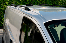 Ford Custom 2013-2022 Relingi dachowe Skyport (2 szt, czarne) zdjęcia 3